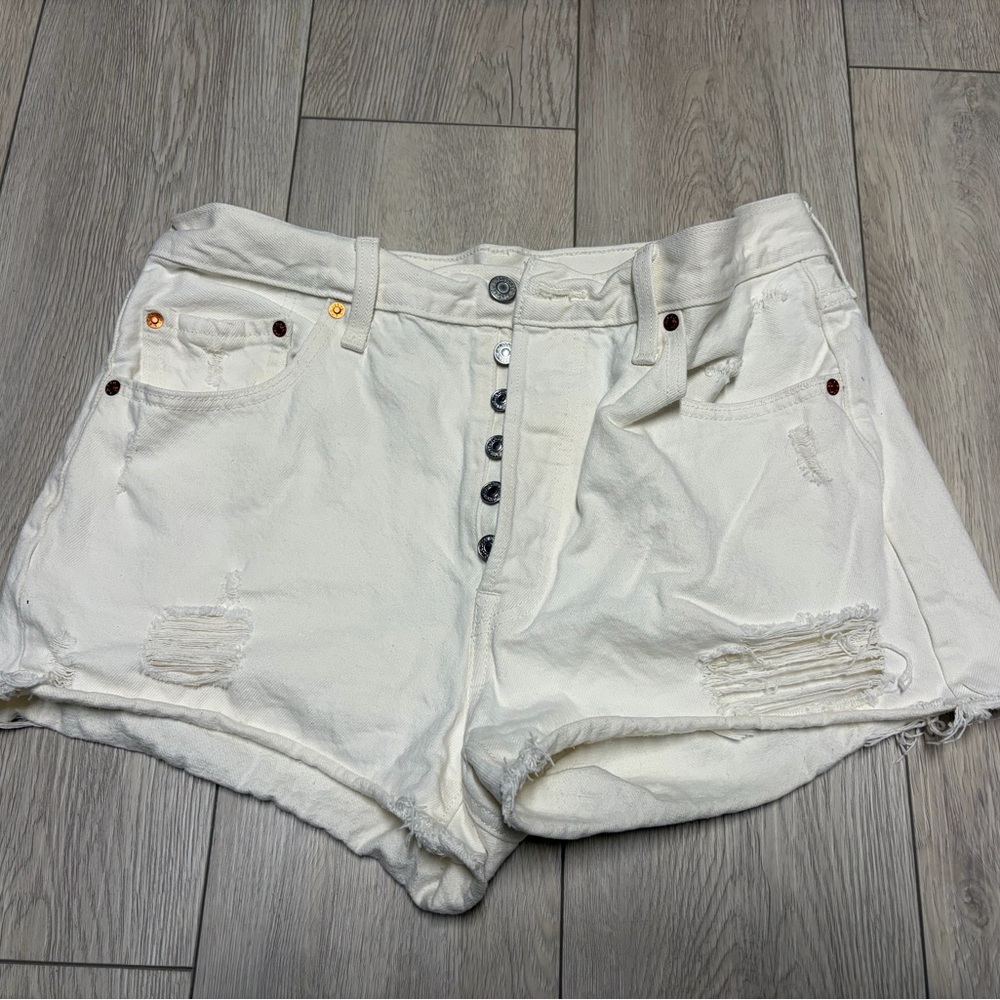 Levi's white Jean Shorts high waist
